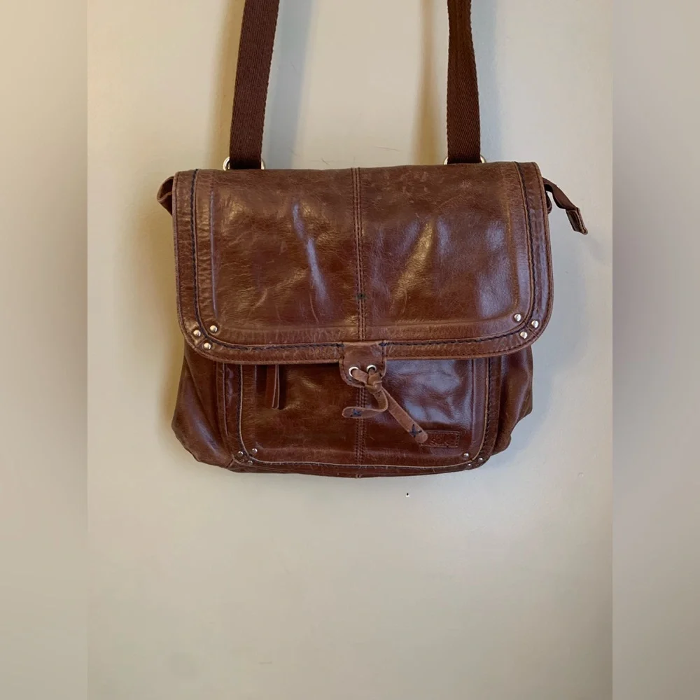 The Sak Ventura Brown Leather Backpack Crossbody Bag Convertible Boho Chic